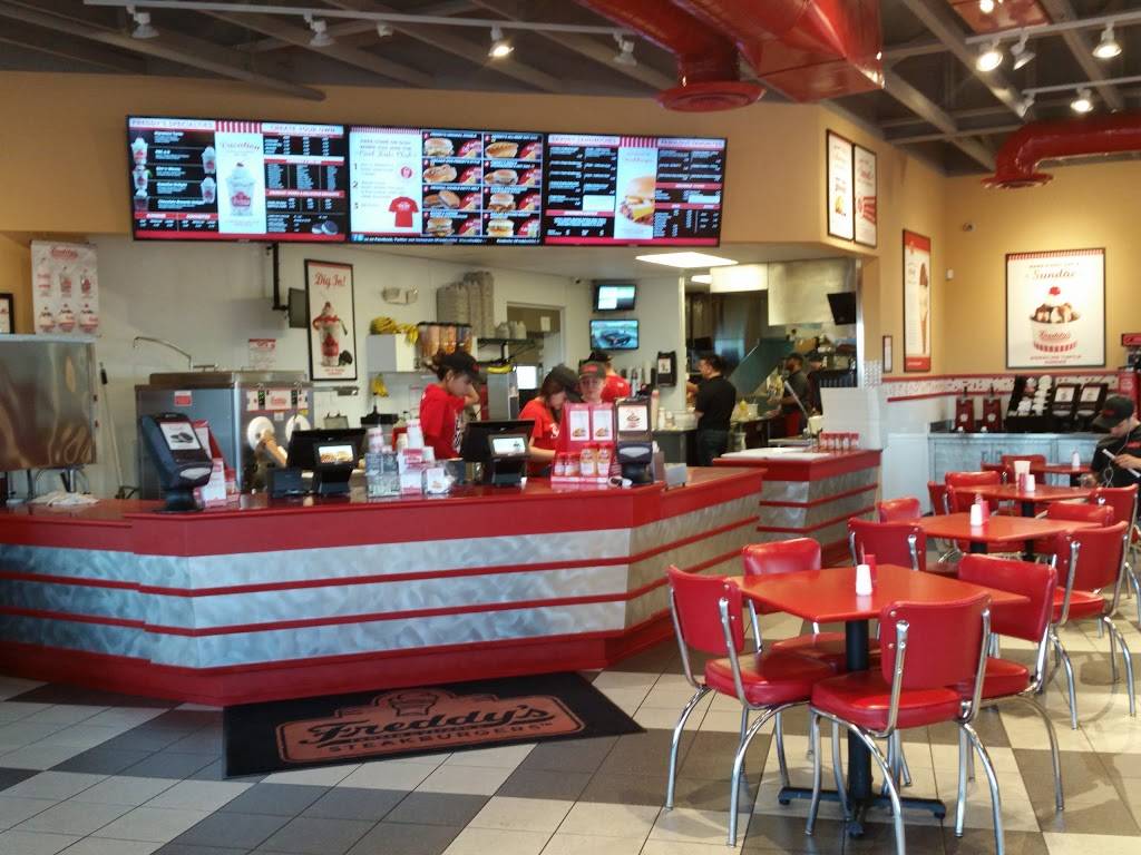 Freddys Frozen Custard & Steakburgers | restaurant | 14255 Lincoln St, Thornton, CO 80023, USA | 7206368602 OR +1 720-636-8602