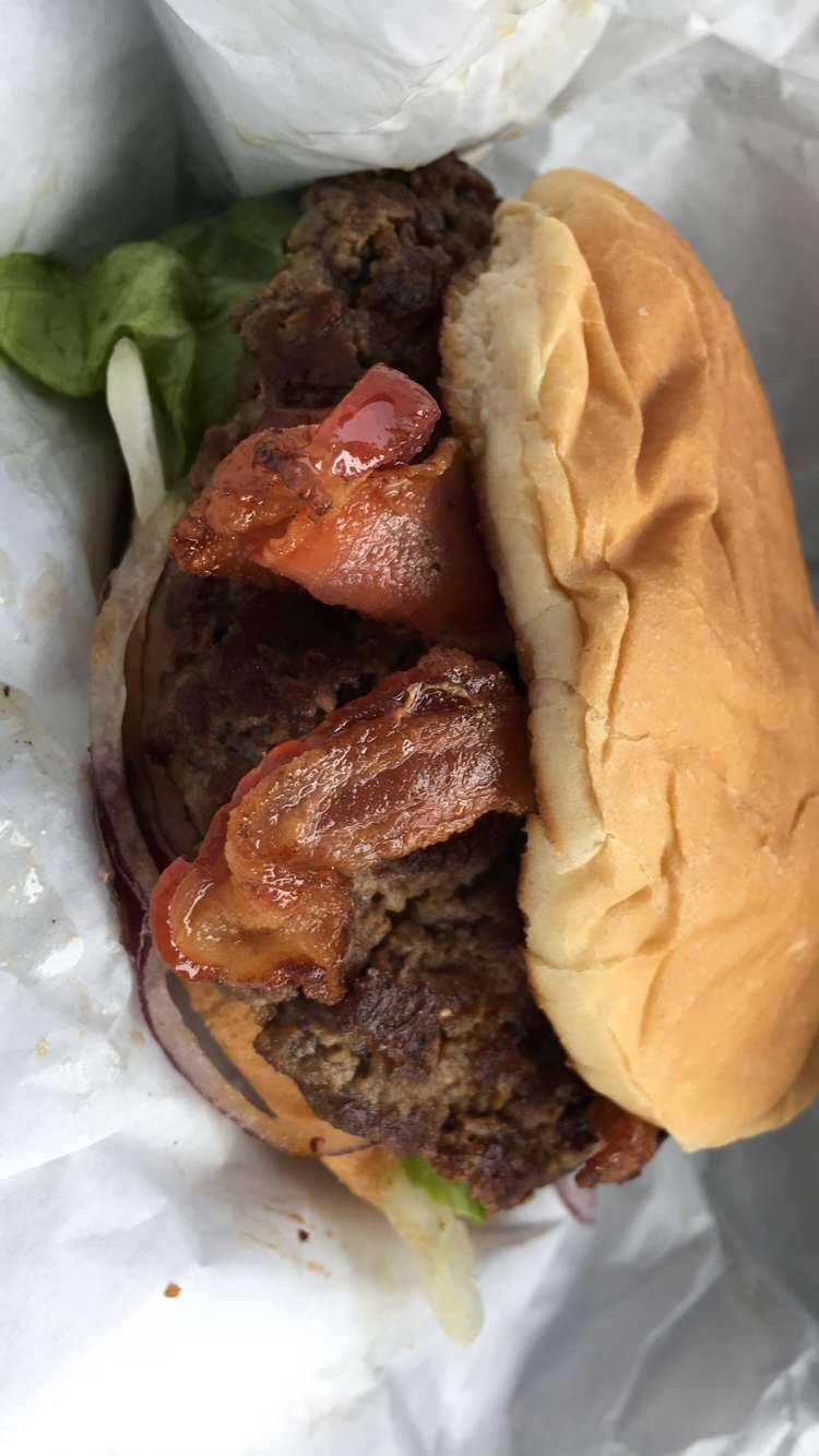 Phila Burger Station | meal takeaway | 1100 23rd St, Richmond, CA 94804, USA | 5102341445 OR +1 510-234-1445