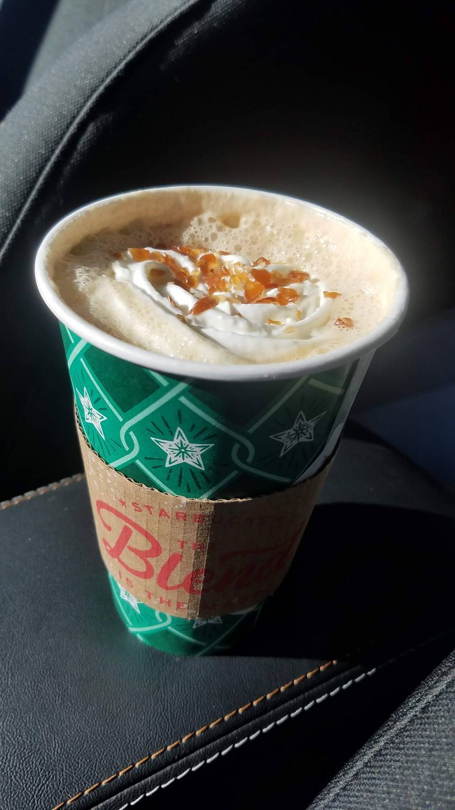 Starbucks | cafe | 2095 Fair Oaks Blvd, Sacramento, CA 95825, USA | 9162921248 OR +1 916-292-1248