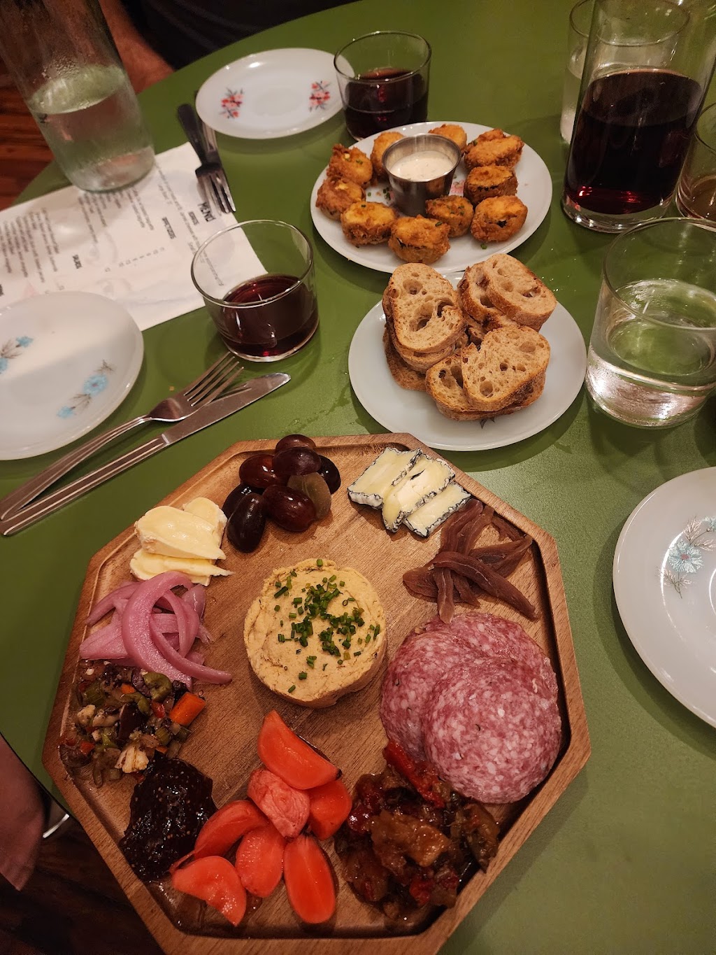 Rosella | restaurant | 139 S Cortez St, New Orleans, LA 70119, USA | 5047666642 OR +1 504-766-6642