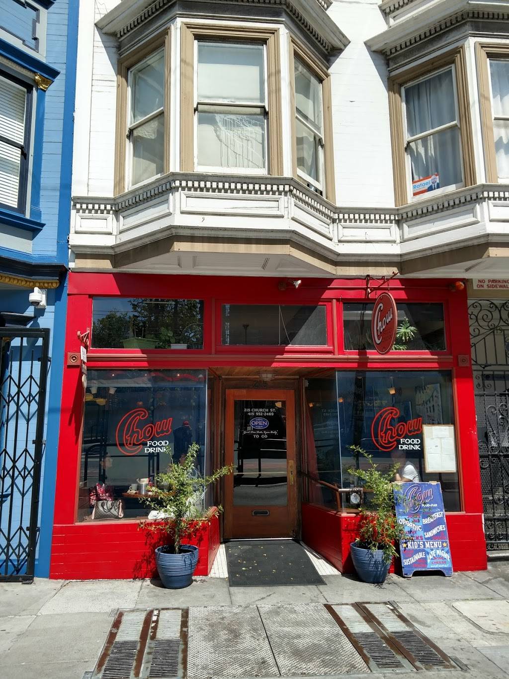 Chow Food Bar | restaurant | 215 Church St, San Francisco, CA 94114, USA | 4155522469 OR +1 415-552-2469