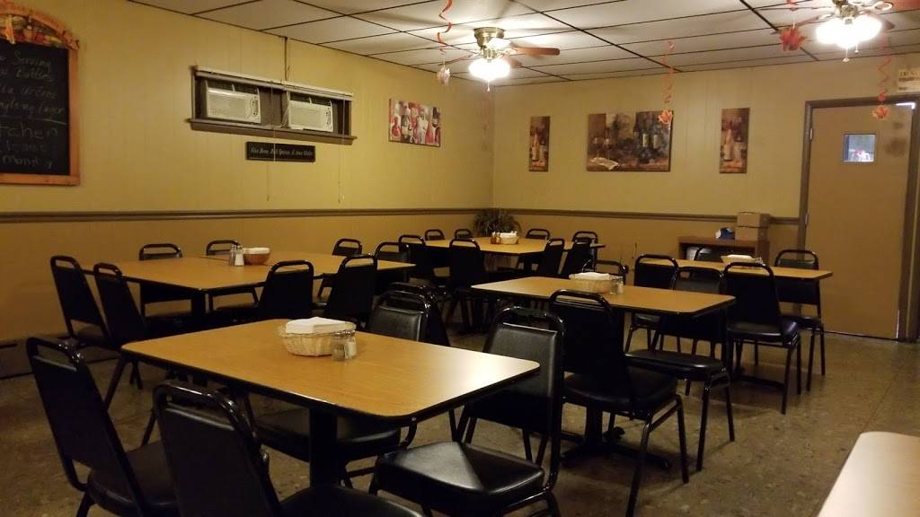 Center Bar & Pizzeria | restaurant | 46 Marion St, Port Reading, NJ 07064, USA | 7329692390 OR +1 732-969-2390