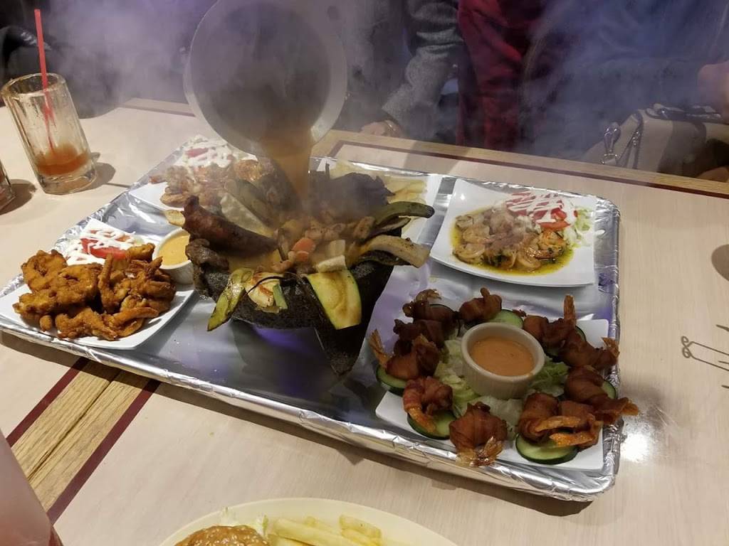 Cervantes Fiesta Mexican | restaurant | 165 Ramona Expy, Perris, CA 92571, USA | 9519436362 OR +1 951-943-6362