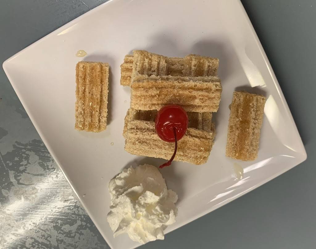 Garcia Family Restaurant | restaurant | 118 S, 3rd St, Underwood, IA 51576, USA | 7125663606 OR +1 712-566-3606