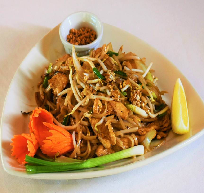 Sweet Basil | restaurant | 9310 Zane Ave N, Minneapolis, MN 55443, USA | 7633917362 OR +1 763-391-7362