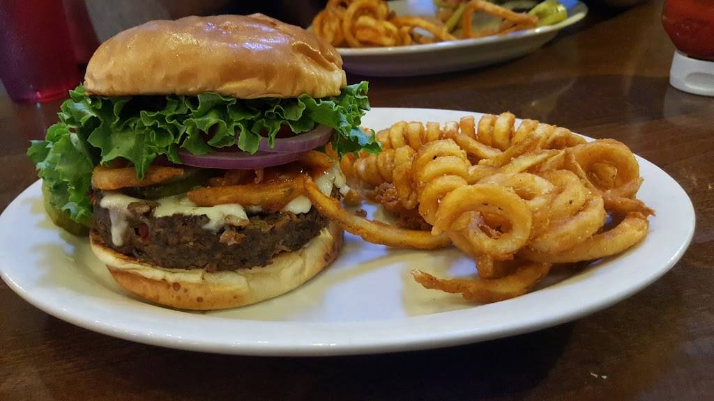 Jeremiahs Tavern | restaurant | 2164 Fairport Nine Mile Point Rd, Fairport, NY 14450, USA | 5853772233 OR +1 585-377-2233