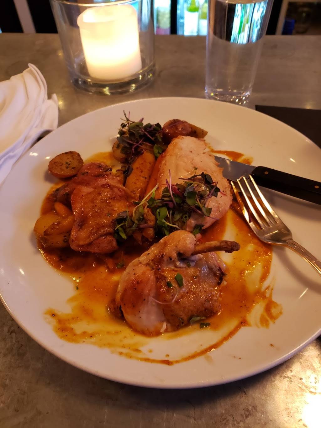 Smithy Kitchen + Bar | restaurant | 7 E Anapamu St, Santa Barbara, CA 93101, USA | 8058457112 OR +1 805-845-7112