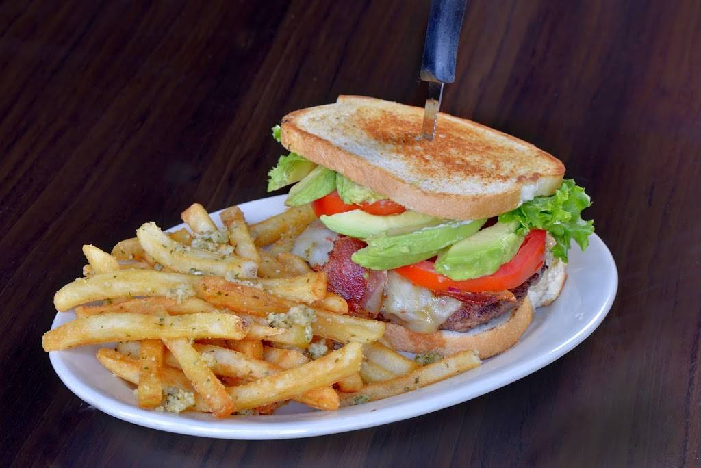 EATS! American Grill | restaurant | 6264 Winthrop Town Centre Blvd., Riverview, FL 33578, USA | 8136553287 OR +1 813-655-3287