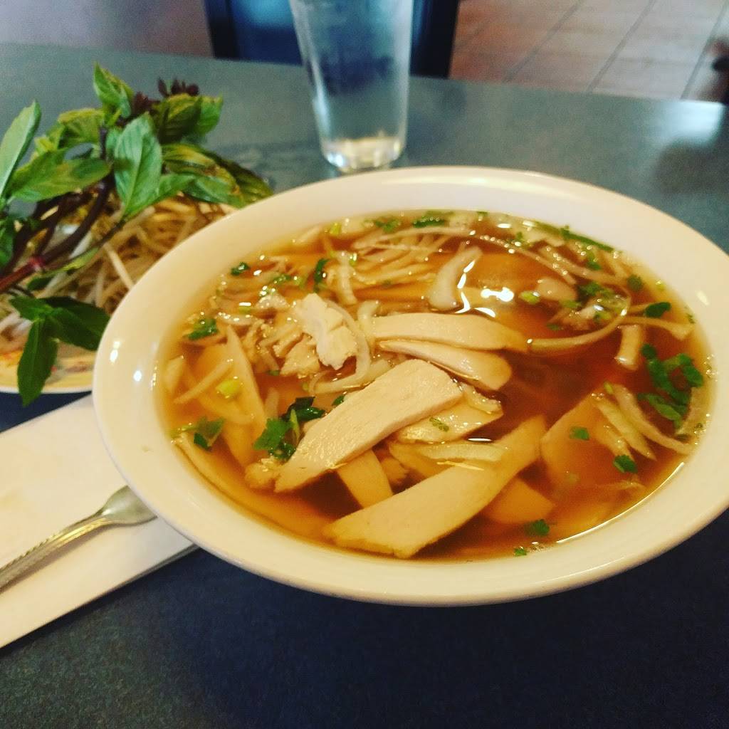 Saigon On Brant | restaurant | 474 Brant St, Burlington, ON L7R 2G3, Canada | 9056339262 OR +1 905-633-9262