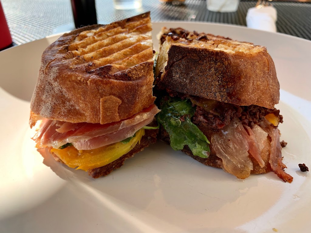 Café Carmel | restaurant | Ocean Ave, Carmel-By-The-Sea, CA 93921, USA | 8316243870 OR +1 831-624-3870