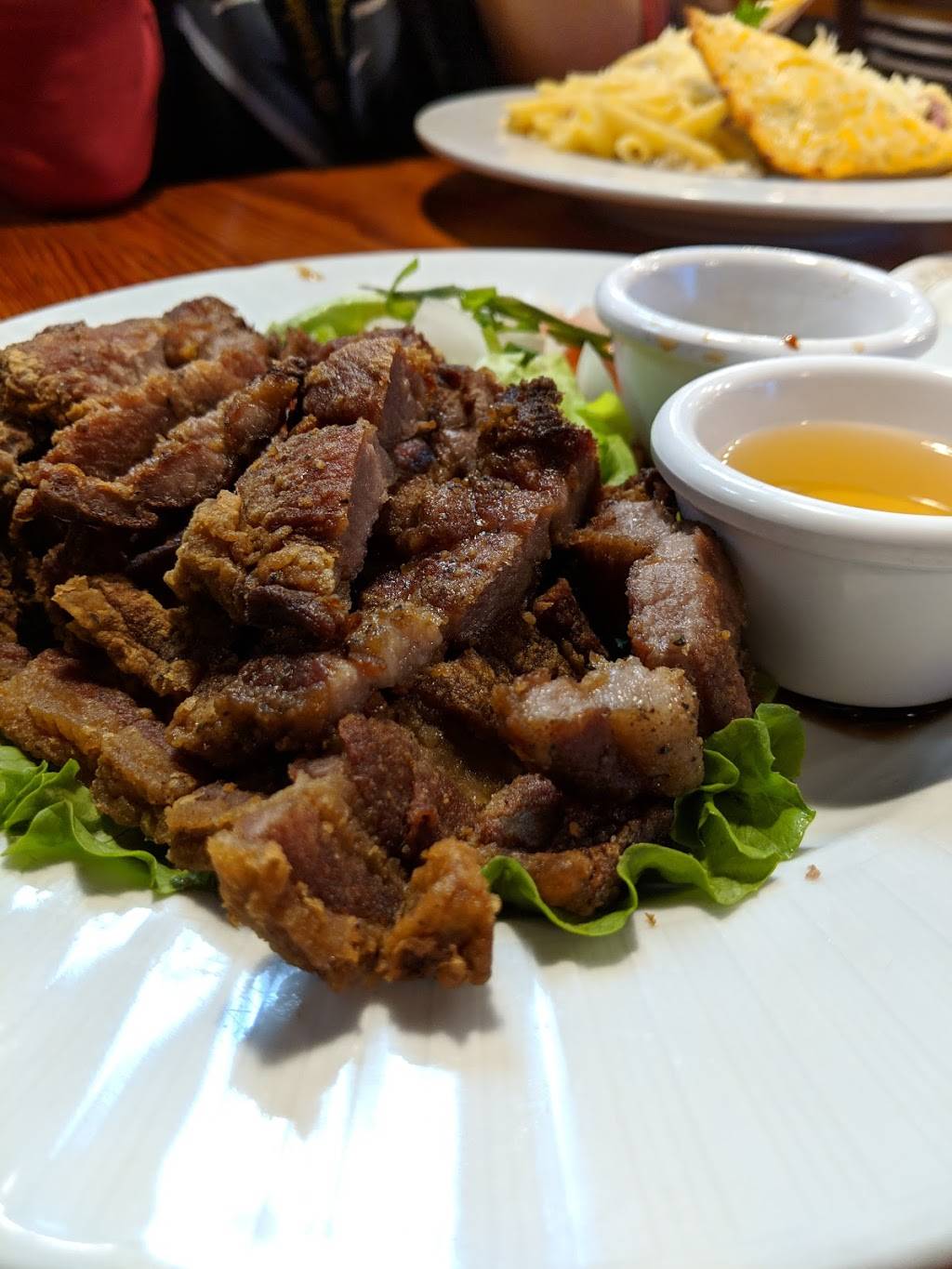 Tianos Restaurant | restaurant | 94-673 Kupuohi St, Waipahu, HI 96797, USA | 8083791160 OR +1 808-379-1160