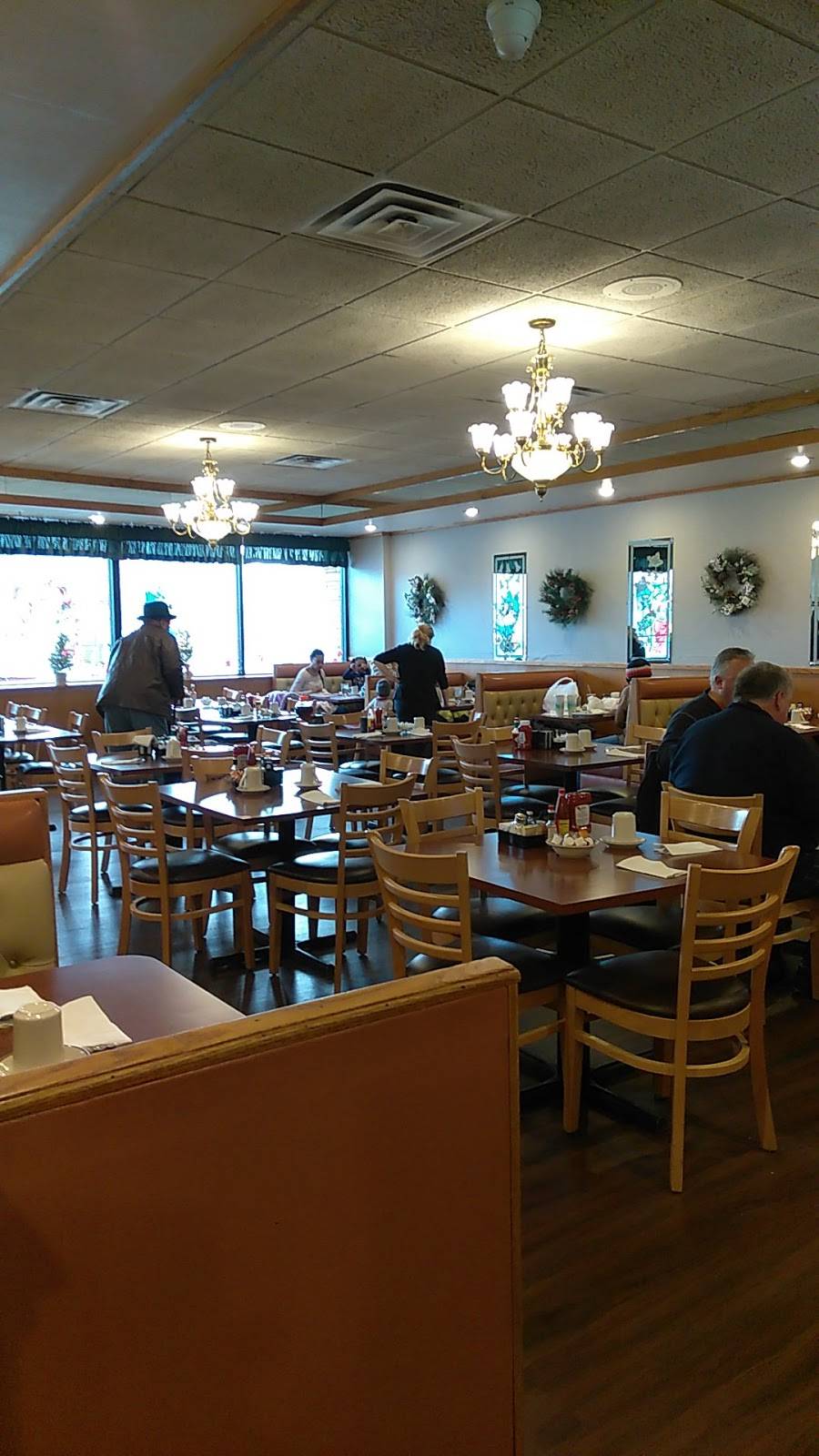 L & M Starlight Restaurant | restaurant | 8300 S Kedzie Ave, Chicago, IL 60652, USA | 7734765255 OR +1 773-476-5255