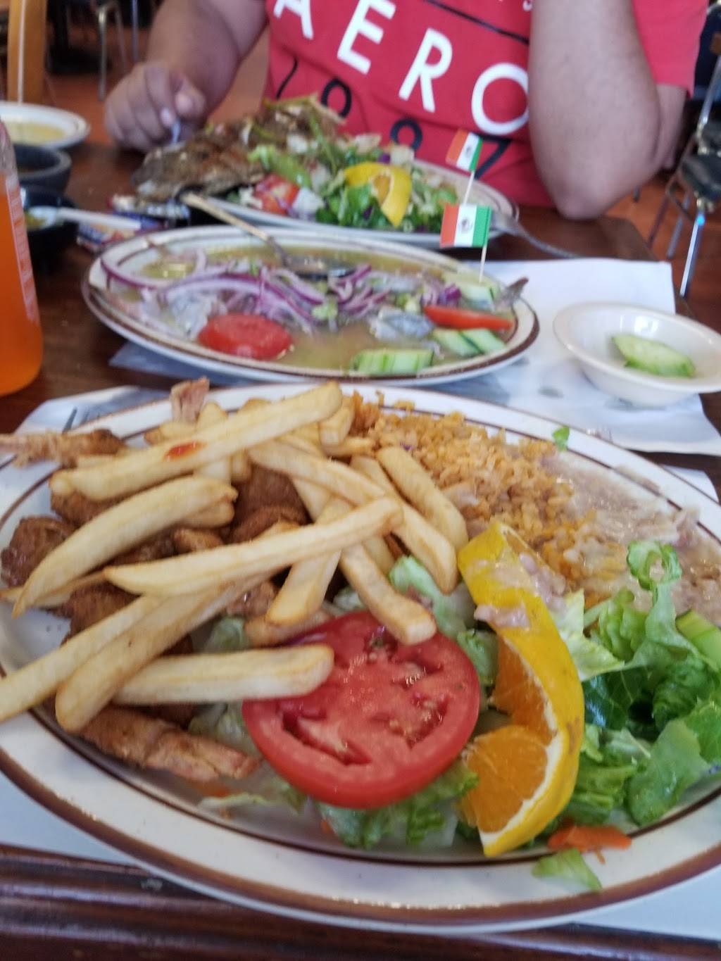 Mazatlan Restaurant | restaurant | 6902 Paramount Blvd, Long Beach, CA 90805, USA | 5625314018 OR +1 562-531-4018