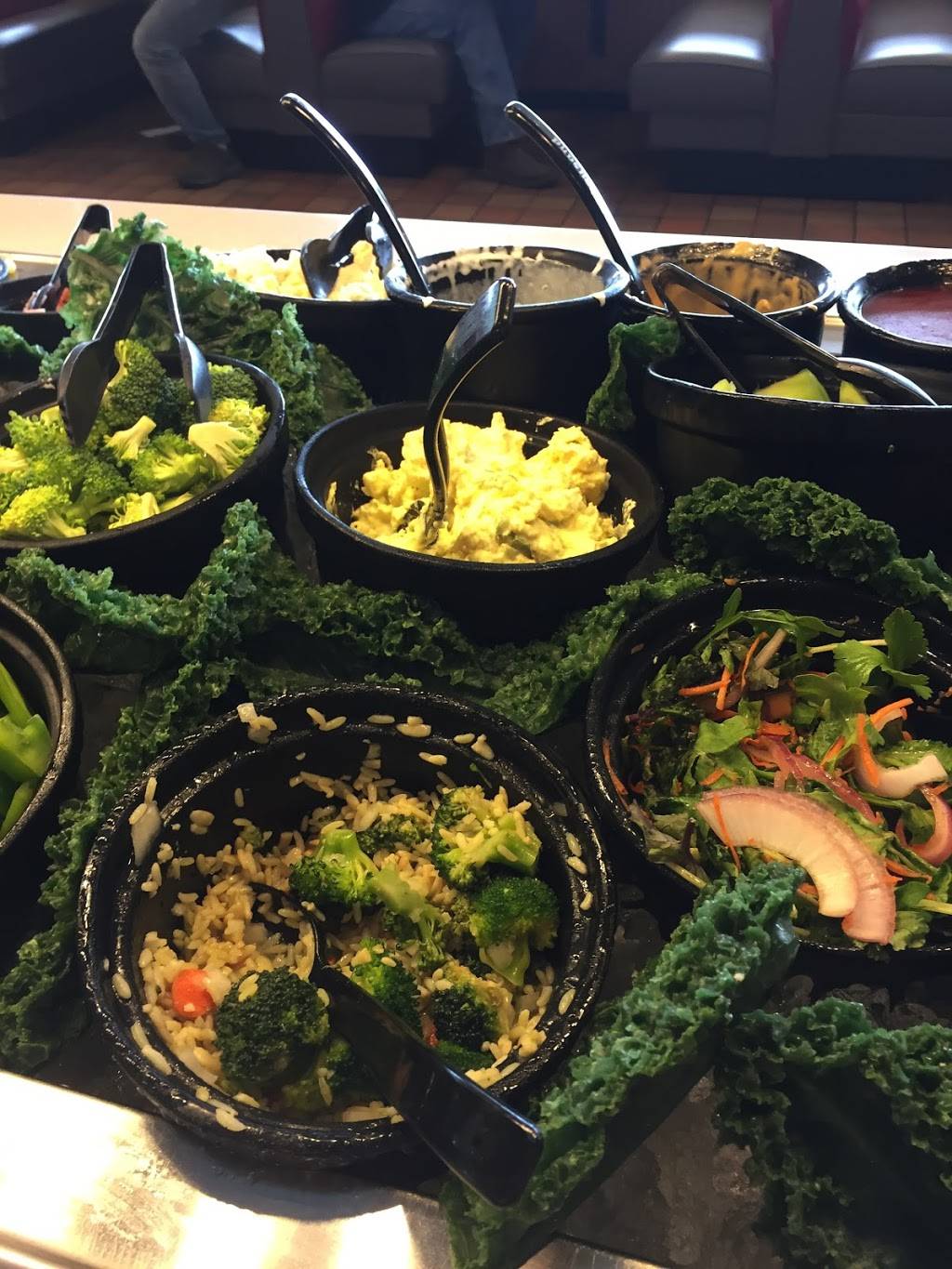 Country Pride | restaurant | 505 Truckers Ln, Bloomington, IL 61701, USA | 3098274676 OR +1 309-827-4676