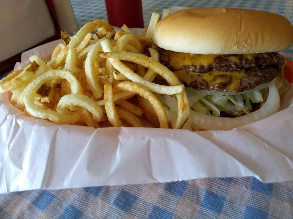 Burger In Paradise | restaurant | 6551 E 71st St, Tulsa, OK 74133, USA | 9184922287 OR +1 918-492-2287