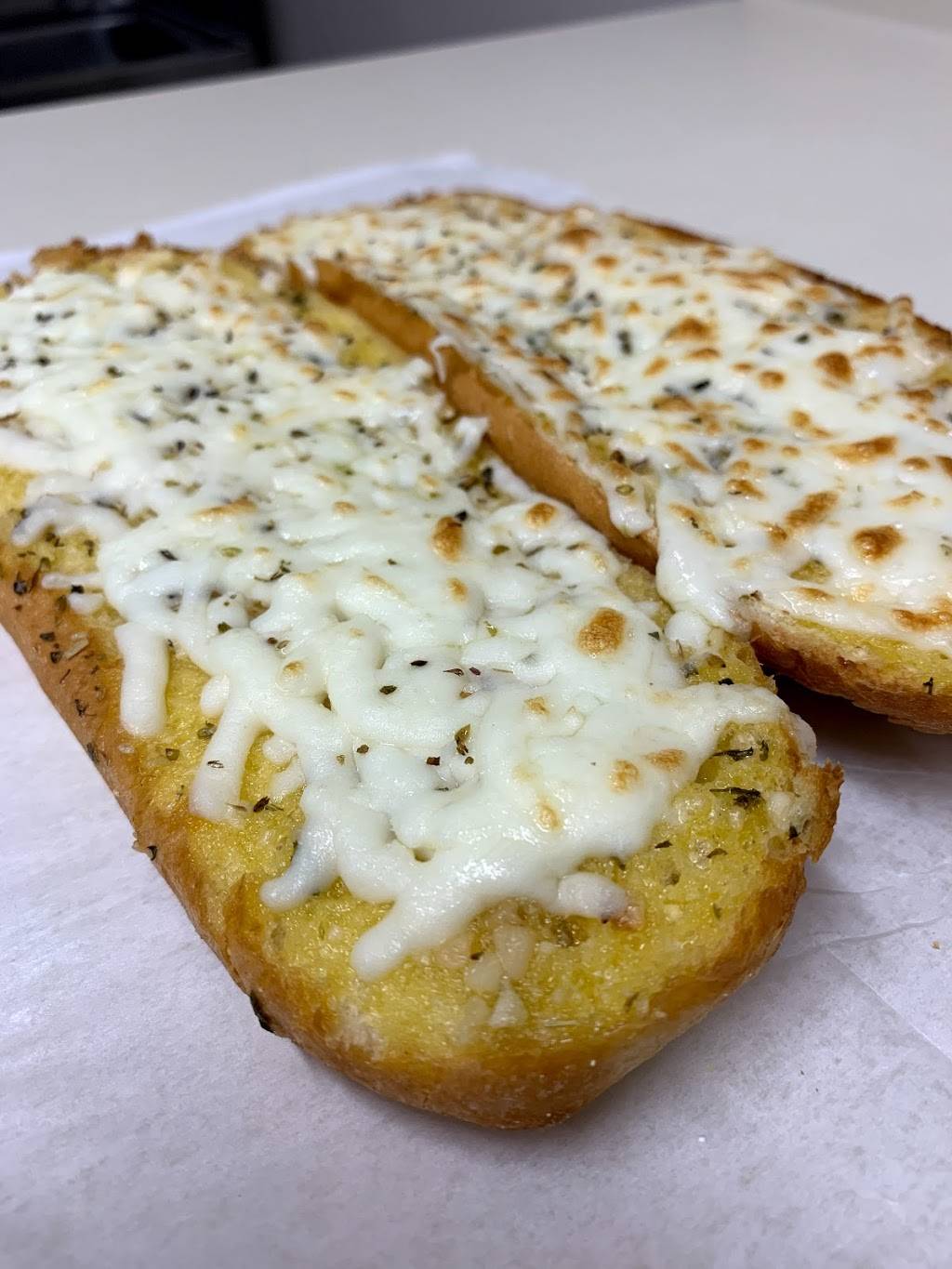 Glades Village Eatery | restaurant | 680 Glades Rd #7, Gatlinburg, TN 37738, USA | 8653251561 OR +1 865-325-1561