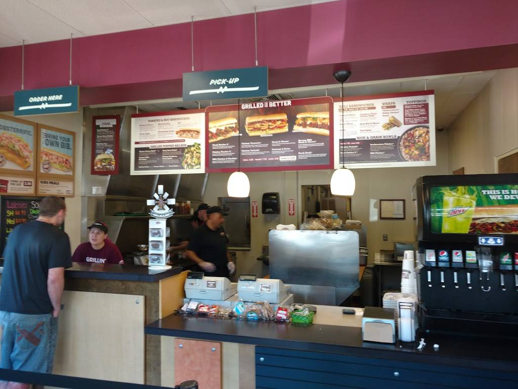 DAngelo Grilled Sandwiches | restaurant | 516 John Fitch Hwy, Fitchburg, MA 01420, USA | 9783439471 OR +1 978-343-9471