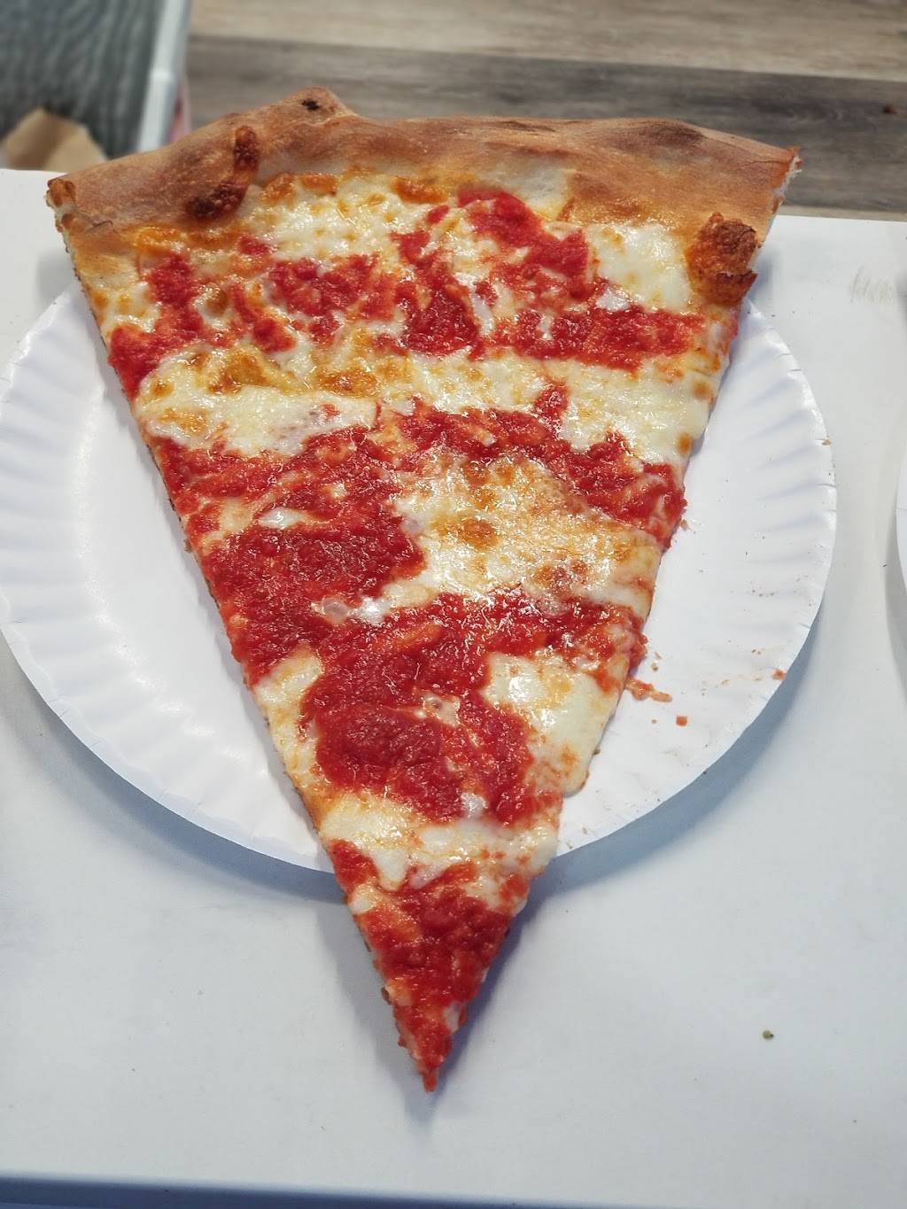 Maruca’s Tomato Pies | restaurant | 1050 Ocean Ave, Asbury Park, NJ 07712, USA | 7323618551 OR +1 732-361-8551