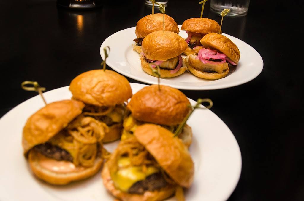 Graze Restaurant | restaurant | 115 E College St, Iowa City, IA 52240, USA | 3198875477 OR +1 319-887-5477