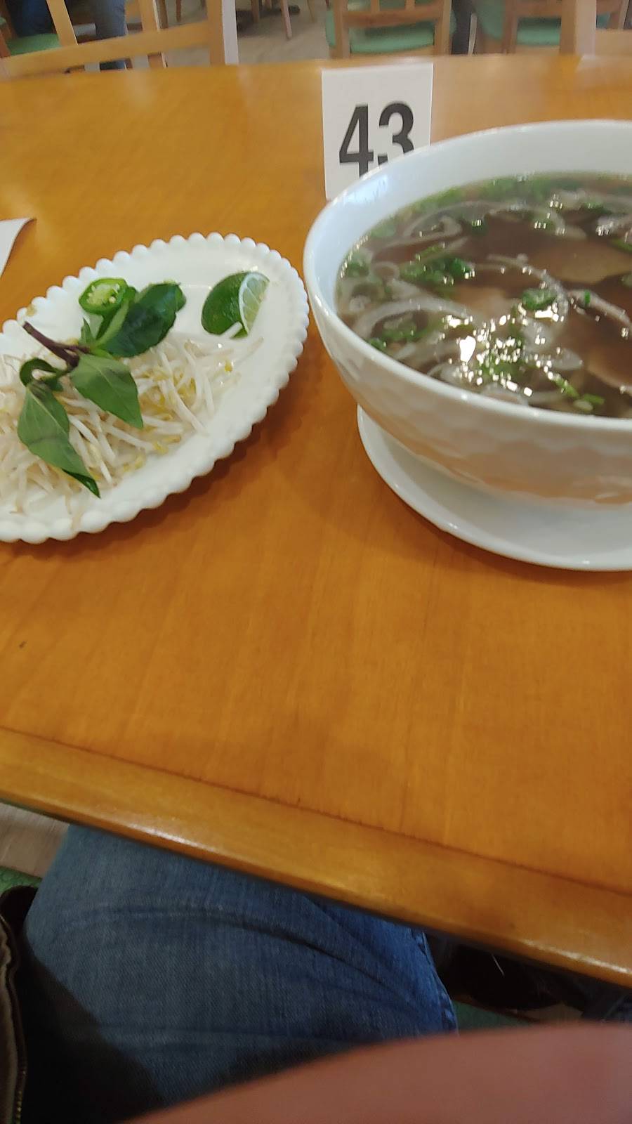 iPhở | restaurant | 2501 Texas Ave S Ste C109, College Station, TX 77840, USA | 9794507155 OR +1 979-450-7155