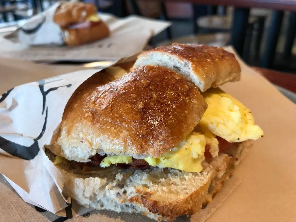 Cosi | meal takeaway | 1001 Pennsylvania Ave NW, Washington, DC 20004, USA | 2026280602 OR +1 202-628-0602