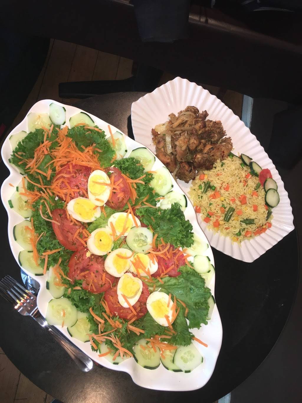 Le Mandingue African Restaurant | restaurant | 6620 Woodland Ave, Philadelphia, PA 19142, USA | 2157260543 OR +1 215-726-0543