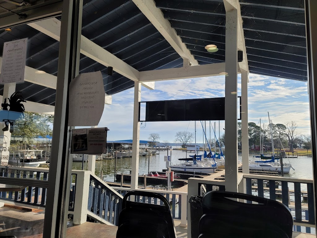 The Wild Rooster | restaurant | 6935 Liberty School Tap Rd, Azle, TX 76020, USA | 8177545601 OR +1 817-754-5601