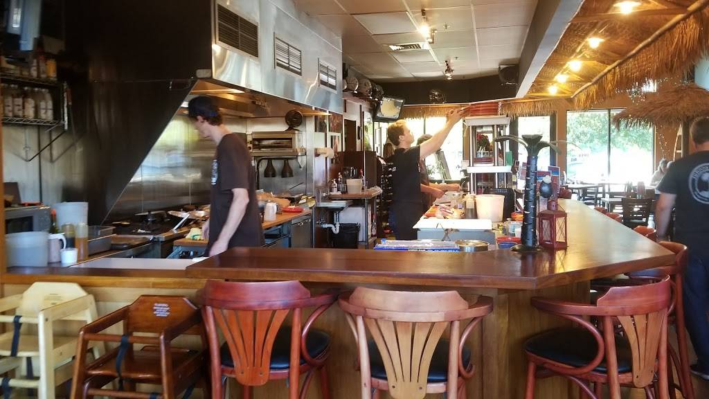 Johnny Oceans Grille | restaurant | 114 Oakway Center, Eugene, OR 97401, USA | 5413427994 OR +1 541-342-7994