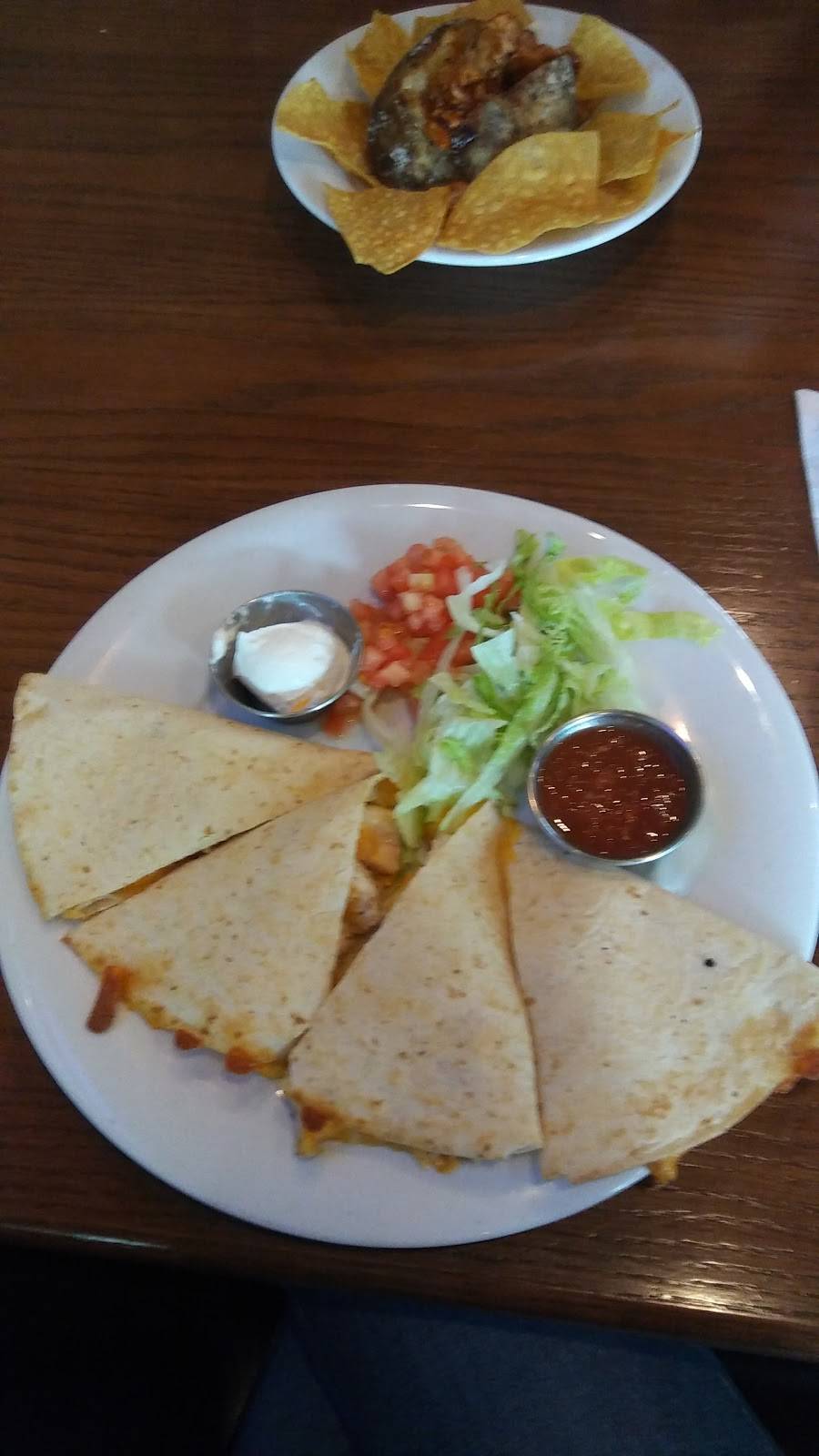 Hickory Tavern | restaurant | 2674 Celanese Rd #101, Rock Hill, SC 29732, USA | 8033299797 OR +1 803-329-9797