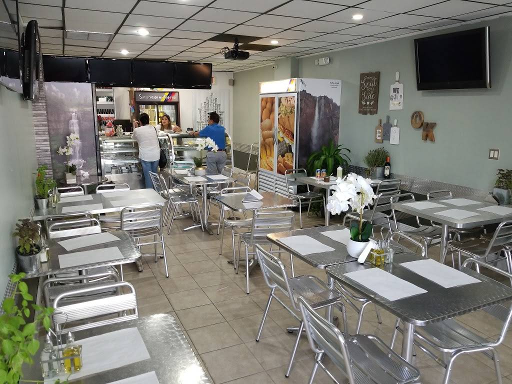 Sabores De Mi Tierra 2 | restaurant | 2644 SW 137th Ave, Miami, FL 33175, USA | 3052072447 OR +1 305-207-2447