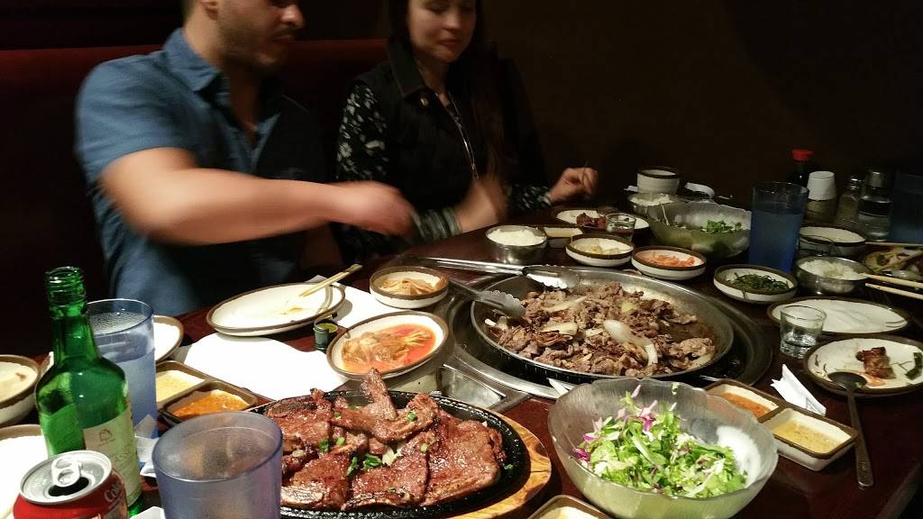 Shik Do Rak Northridge | restaurant | 18434 Devonshire St, Northridge, CA 91325, USA | 8188327080 OR +1 818-832-7080