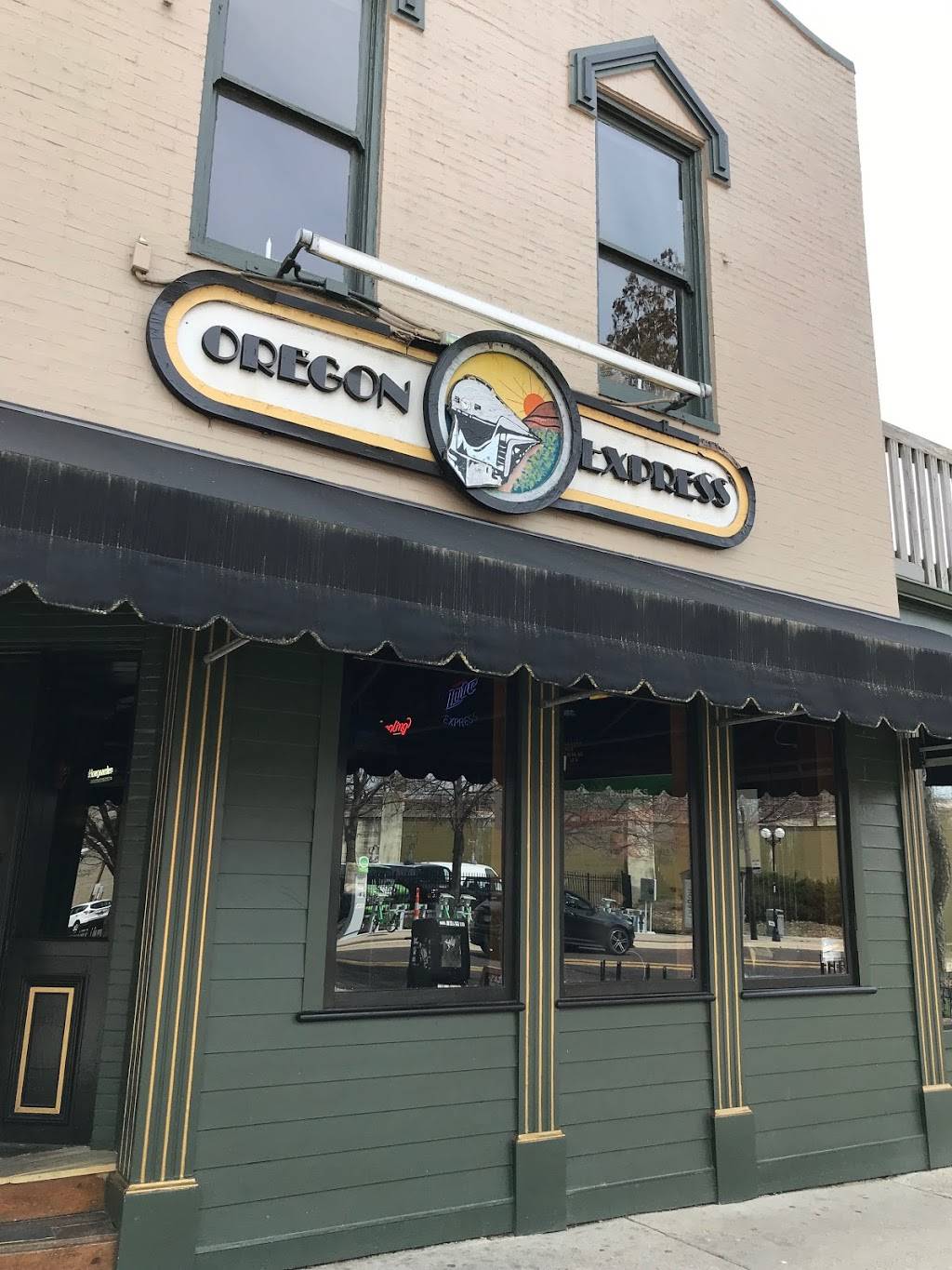 Oregon Express | restaurant | 336 E 5th St, Dayton, OH 45402, USA | 9372239205 OR +1 937-223-9205