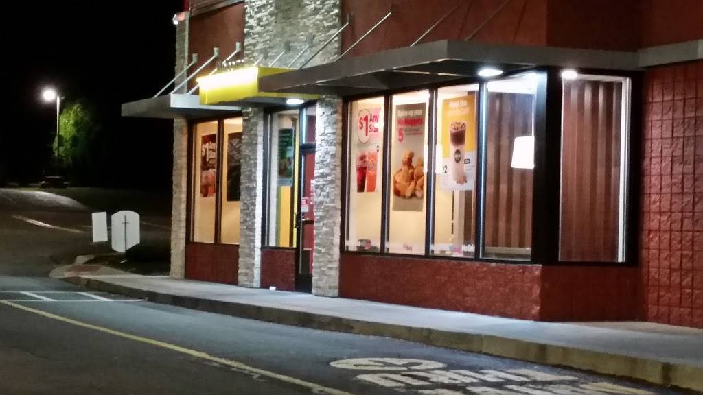 McDonalds | cafe | 780 Hoosick Rd, Troy, NY 12180, USA | 5182790601 OR +1 518-279-0601