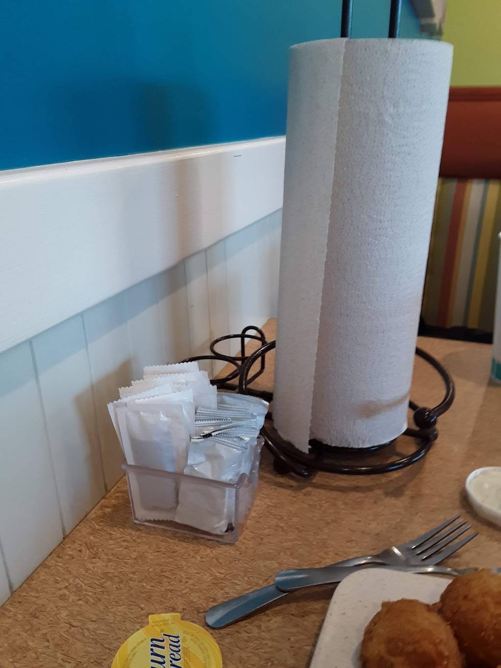 Captain Ds | restaurant | 6111 Goodman Rd, Olive Branch, MS 38654, USA | 6628905537 OR +1 662-890-5537