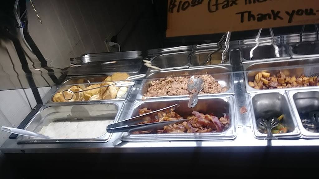 Mama Ds Restaurant | restaurant | 7448 FL-60, Lake Wales, FL 33898, USA | 8636964700 OR +1 863-696-4700