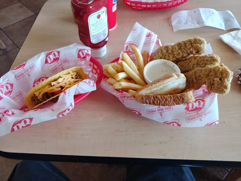 Dairy Queen | restaurant | 4001 N Piedras St, El Paso, TX 79930, USA | 9155650261 OR +1 915-565-0261