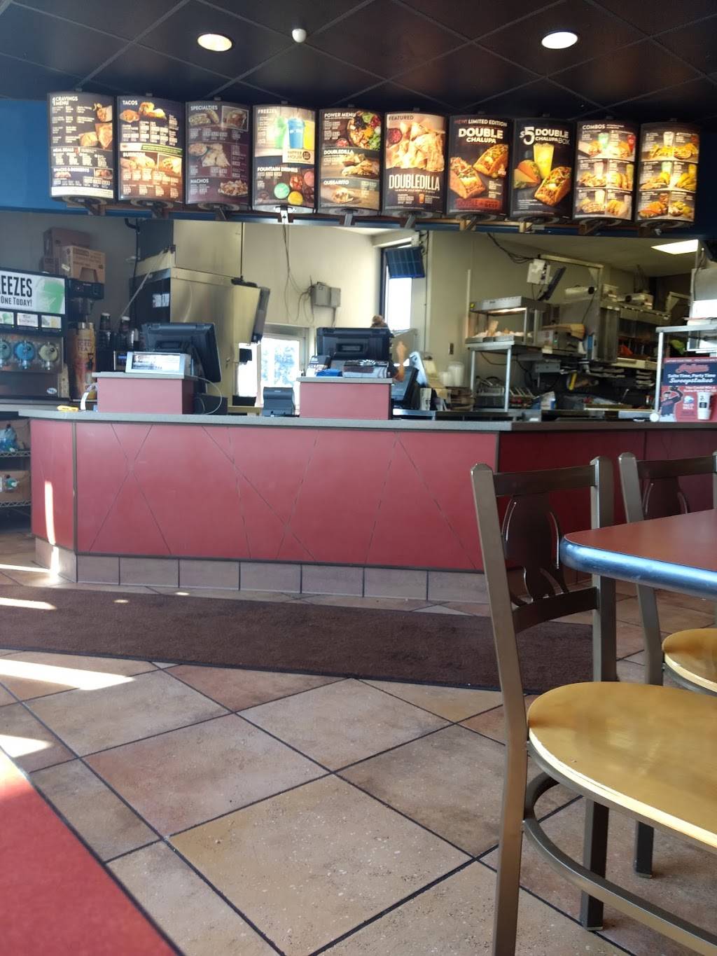 Taco Bell | meal takeaway | 1365 E Main St, Bellevue, OH 44811, USA | 4194836050 OR +1 419-483-6050