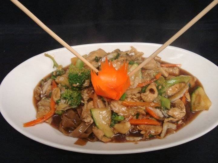 Sweet Basil | restaurant | 143 Marshall St, Syracuse, NY 13210, USA | 3157515168 OR +1 315-751-5168