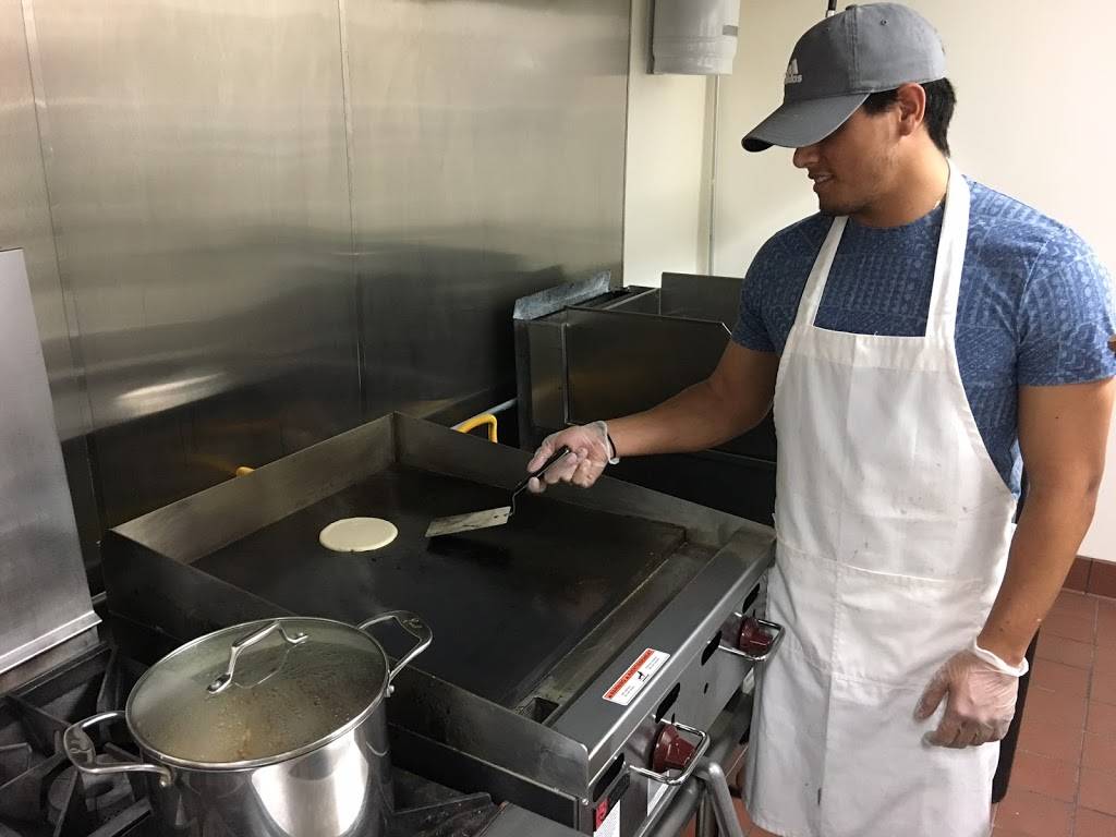 Tortilleria Rio | restaurant | 1220 Dutton Ave, Waco, TX 76706, USA | 2543391359 OR +1 254-339-1359