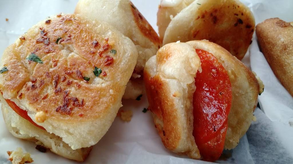 Gloria Pizza | restaurant | 108-22 Queens Blvd, Forest Hills, NY 11375, USA | 7182631100 OR +1 718-263-1100