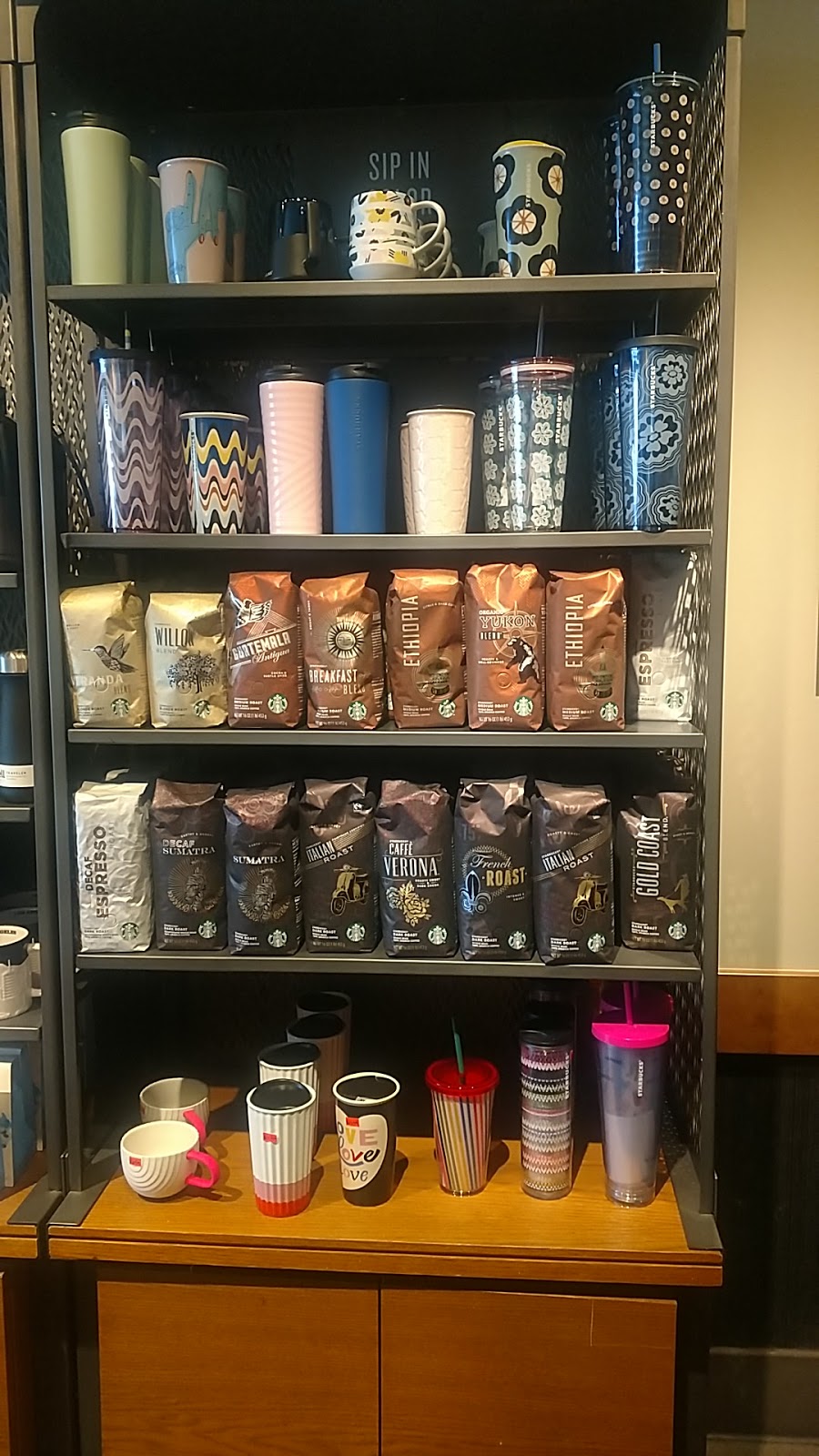 Starbucks | cafe | 8985 Venice Boulevard Venice, Crossroads Shopping Center, Los Angeles, CA 90034, USA | 3105580407 OR +1 310-558-0407