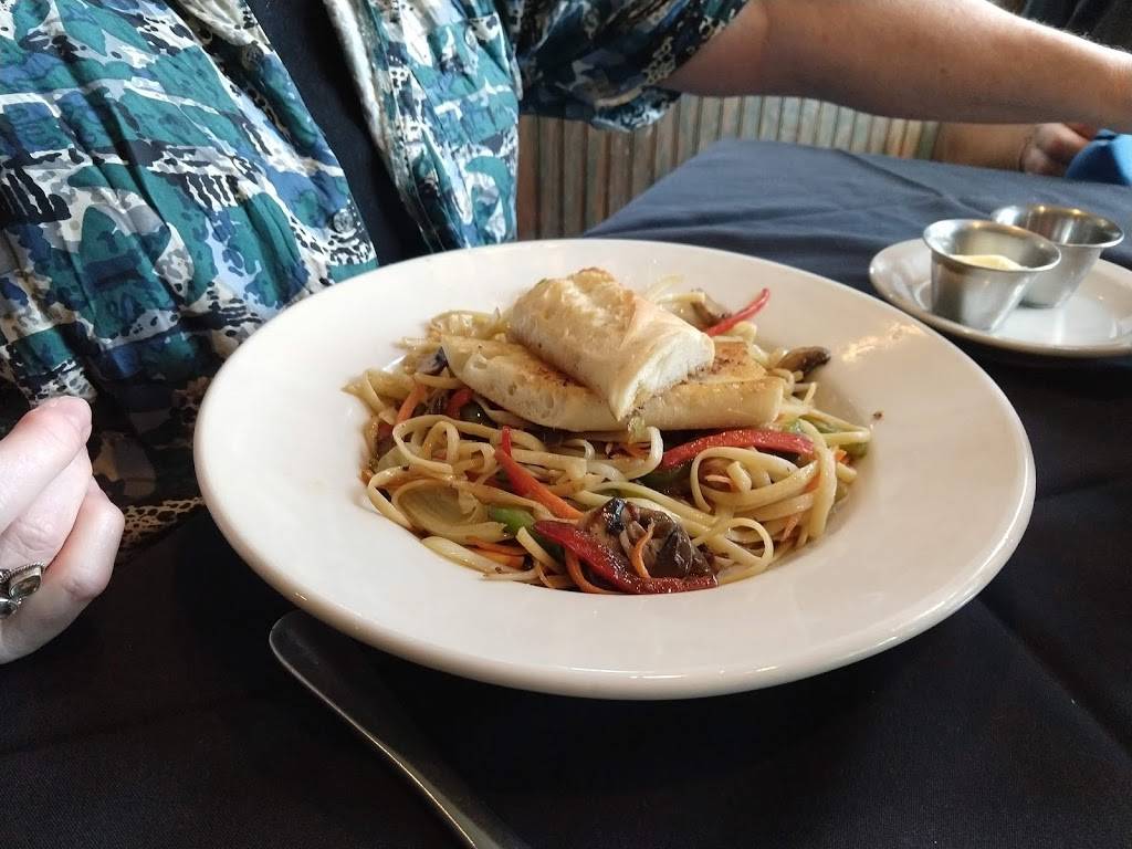 Blackwater Grill & Bar | restaurant | 6301 Riverside Dr, Yankeetown, FL 34498, USA | 3524415002 OR +1 352-441-5002