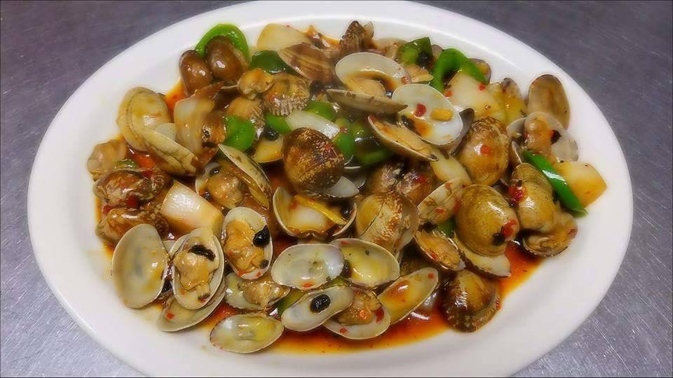 Bao Bao Chinese Bistro | restaurant | 2101 W Chesterfield St Unit A104, Springfield, MO 65807, USA | 4178777505 OR +1 417-877-7505