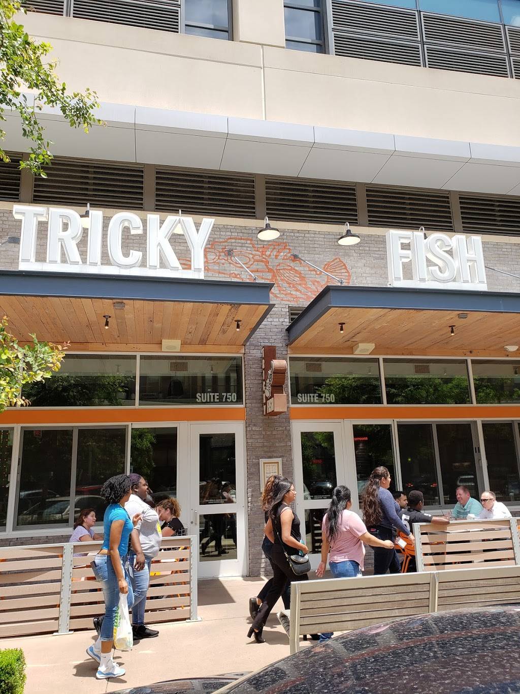 Tricky Fish | restaurant | 1251 State St #750, Richardson, TX 75082, USA | 9724373474 OR +1 972-437-3474