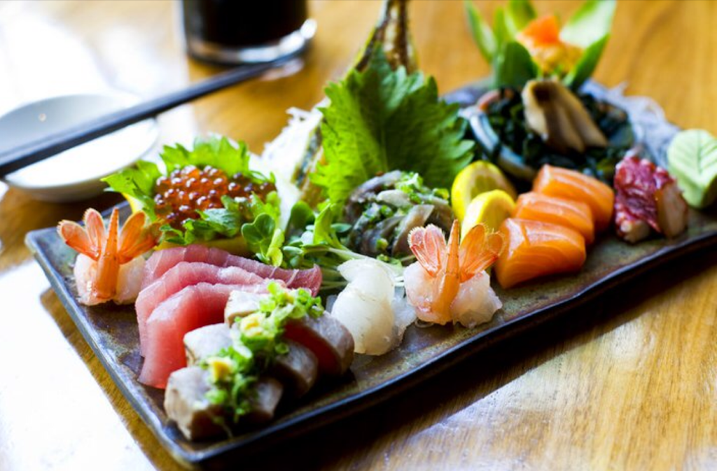 Tokyo Sushi Bar Tampa | restaurant | 5711 E Fowler Ave, Tampa, FL 33617, USA | 8139831822 OR +1 813-983-1822