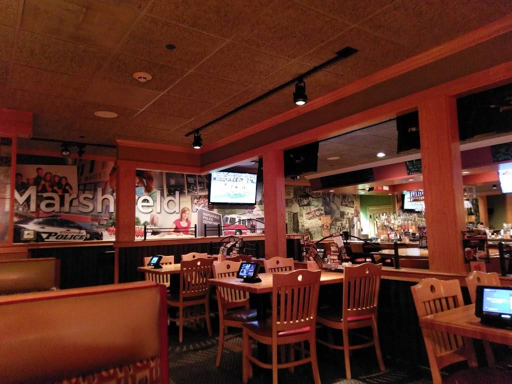 Applebees Grill + Bar | restaurant | 2114 N Central Ave, Marshfield, WI 54449, USA | 7154861700 OR +1 715-486-1700
