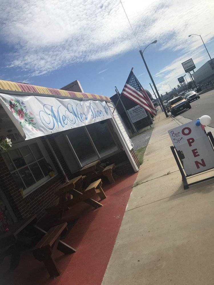 MeMe’s Diner | restaurant | 1119 W State St, Bristol, VA 24201, USA | 2766444994 OR +1 276-644-4994