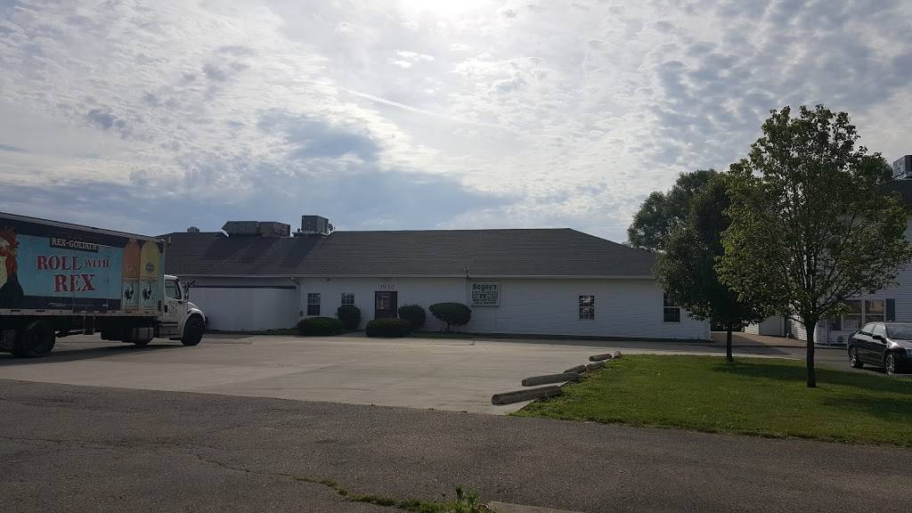 Bogeys At Rocky Lakes | restaurant | 3950 Springfield Xenia Rd, Springfield, OH 45506, USA | 9373223265 OR +1 937-322-3265