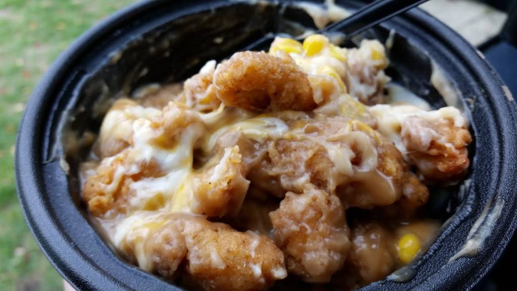 KFC | restaurant | 34015 Ford Rd, Westland, MI 48185, USA | 7347293370 OR +1 734-729-3370