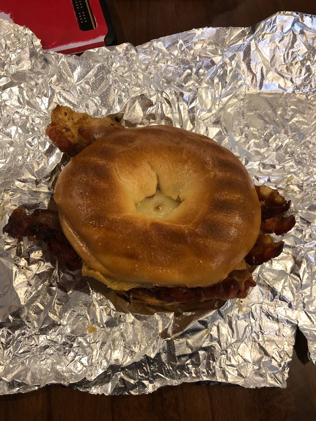 The Independent Cafe | restaurant | 164 Main St, Bar Harbor, ME 04609, USA | 2077569883 OR +1 207-756-9883